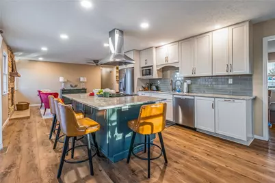 610 W Alex Bell Road, Washington Twp, OH 45459 - Photo 8