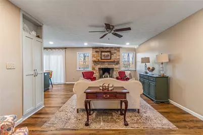 610 W Alex Bell Road, Washington Twp, OH 45459 - Photo 12