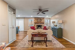 610 West Alex Bell Road, Washington Twp, OH 45459 - Photo 12