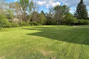 4267 W Franklin St, Sugarcreek Twp, OH 45305 - Photo 2