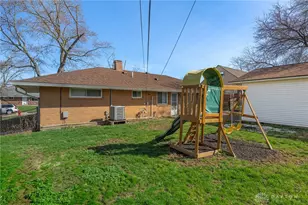 5572 Shady Oak St, Huber Heights, OH 45424 - Photo 26