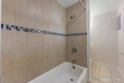 5572 Shady Oak Street, Huber Heights, OH 45424 - Photo 20