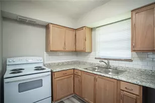 2525 Lakeview Ave, Dayton, OH 45417 - Photo 16