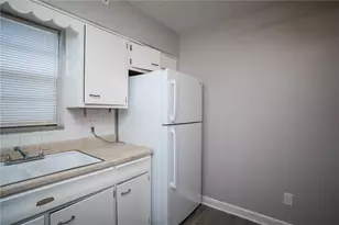 2525 Lakeview Ave, Dayton, OH 45417 - Photo 6