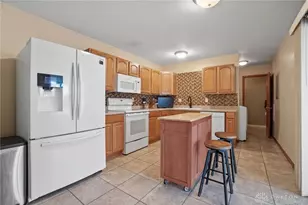 167 W Goodman Dr, Fairborn, OH 45324 - Photo 20