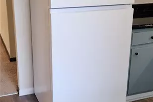 213 E 3rd St, Xenia, OH 45385 - Photo 4