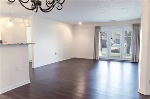 1927 Waterstone Blvd, Washington Twp, OH 45342 - Photo 6