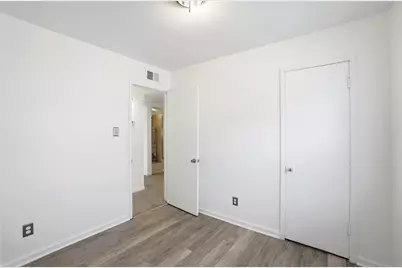 1215 Philadelphia Drive, Dayton, OH 45406 - Photo 16