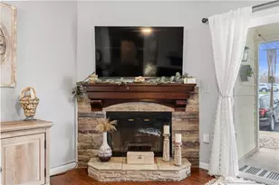 6673 Brigham Sq, Centerville, OH 45459 - Photo 10