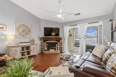 6673 Brigham Square, Centerville, OH 45459 - Photo 8