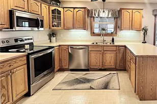 1480 Maplecrest Dr, Troy, OH 45373 - Photo 12