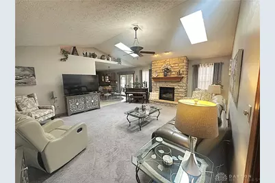 1480 Maplecrest Drive, Troy, OH 45373 - Photo 4