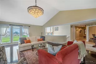 130 Heatherwoode Cir, Springboro, OH 45066 - Photo 8