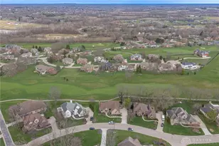 130 Heatherwoode Cir, Springboro, OH 45066 - Photo 52