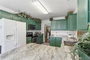 8858 Deer Hollow Dr, Huber Heights, OH 45424 - Photo 20