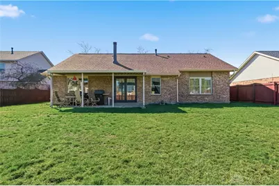 8858 Deer Hollow Drive, Huber Heights, OH 45424 - Photo 6