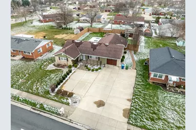 305 S Vandemark Road, Sidney, OH 45365 - Photo 6