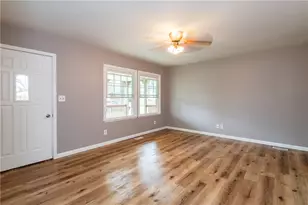 208 Pinegrove Dr, Bellbrook, OH 45305 - Photo 6