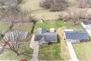 208 Pinegrove Dr, Bellbrook, OH 45305 - Photo 26
