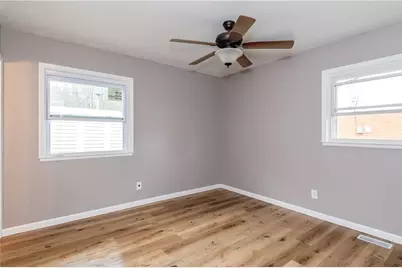 208 Pinegrove Drive, Bellbrook, OH 45305 - Photo 16