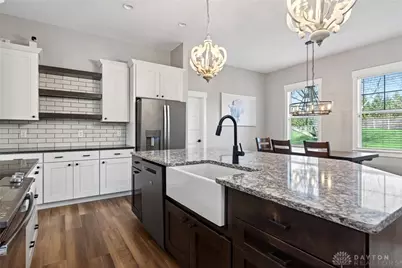 7425 Stoneham Circle, Clear Creek Township, OH 45066 - Photo 12