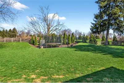 7425 Stoneham Circle, Clear Creek Township, OH 45066 - Photo 32