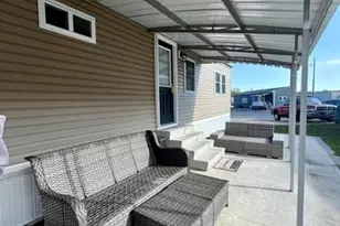 285 N Orchard Island Rd, Russells Point, OH 43348 - Photo 4