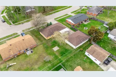 7237 Carmelita Drive, Huber Heights, OH 45424 - Photo 32