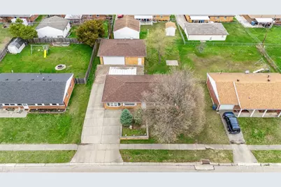 7237 Carmelita Drive, Huber Heights, OH 45424 - Photo 30