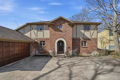 1119 Birchton Place, Vandalia, OH 45377 - Photo 2