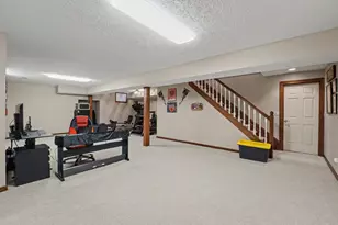 885 Chelsea Ln, Tipp City, OH 45371 - Photo 40