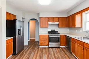 4303 Oakwind Dr, Columbus, OH 43207 - Photo 14