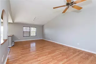 4303 Oakwind Dr, Columbus, OH 43207 - Photo 20