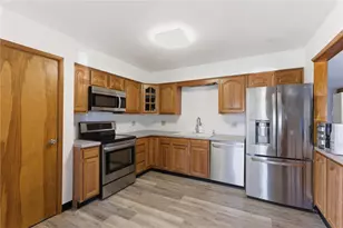 241 Grand Vista Dr, Beavercreek, OH 45440 - Photo 12