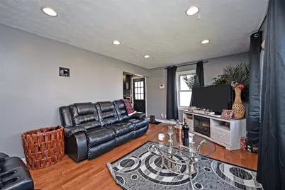 4042 Larkspur Drive, Dayton, OH 45406 - Photo 4