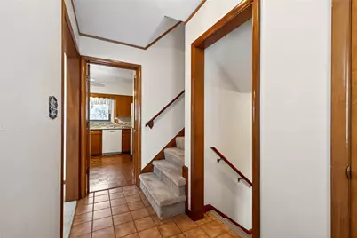 817 Lovetta Drive, Kettering, OH 45429 - Photo 8