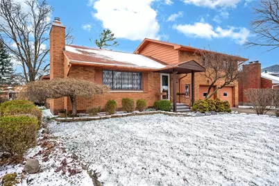 817 Lovetta Drive, Kettering, OH 45429 - Photo 4