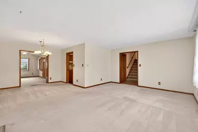 817 Lovetta Drive, Kettering, OH 45429 - Photo 10