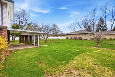 190 N Village Drive, Centerville, OH 45459 - Photo 42