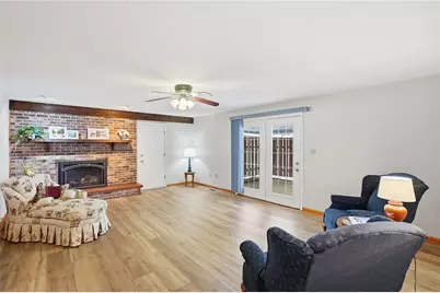 190 N Village Drive, Centerville, OH 45459 - Photo 20