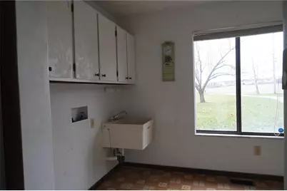 6725 Fishburg Road, Huber Heights, OH 45424 - Photo 32