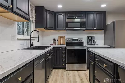 4581 Pennyston Avenue, Huber Heights, OH 45424 - Photo 10