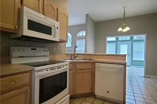 1364 Yankee Vineyards, Washington Twp, OH 45458 - Photo 10