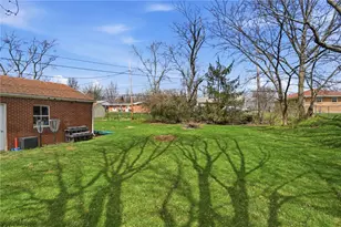 271 E Main St, New Lebanon, OH 45345 - Photo 52