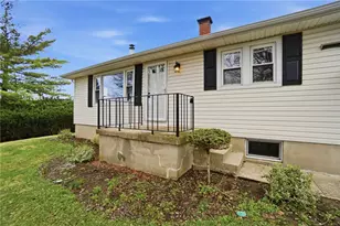 1305 Edwards Dr, Tipp City, OH 45371 - Photo 6