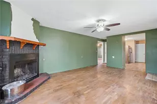 1305 Edwards Dr, Tipp City, OH 45371 - Photo 12