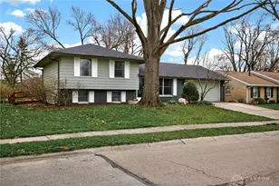 450 Evergreen Dr, Springboro, OH 45066 - Photo 2