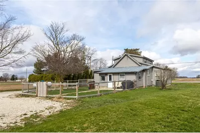 7627 Horatio Harris Creek Road, Bradford, OH 45308 - Photo 8