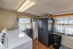 7627 Horatio-Harris Creek Rd, Bradford, OH 45308 - Photo 24