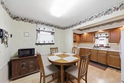 306 N Bechtle Avenue, Springfield, OH 45504 - Photo 10